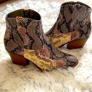 Women’s Ankle Boots ** SUMMER CLOSET SALE**